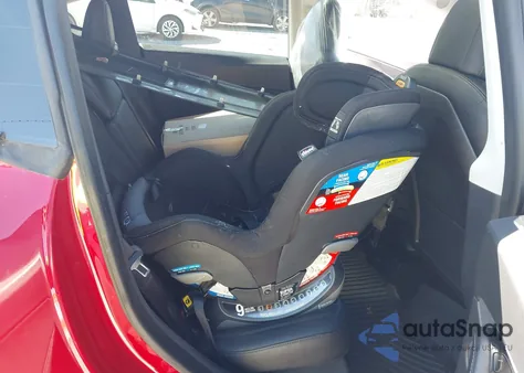 2020 Tesla Model Y Long Range Dual Motor All-Wheel Drive/Performance Dual Motor All-Wheel Drive из США, поврежденный, VIN 5YJYGDEF6LF003719